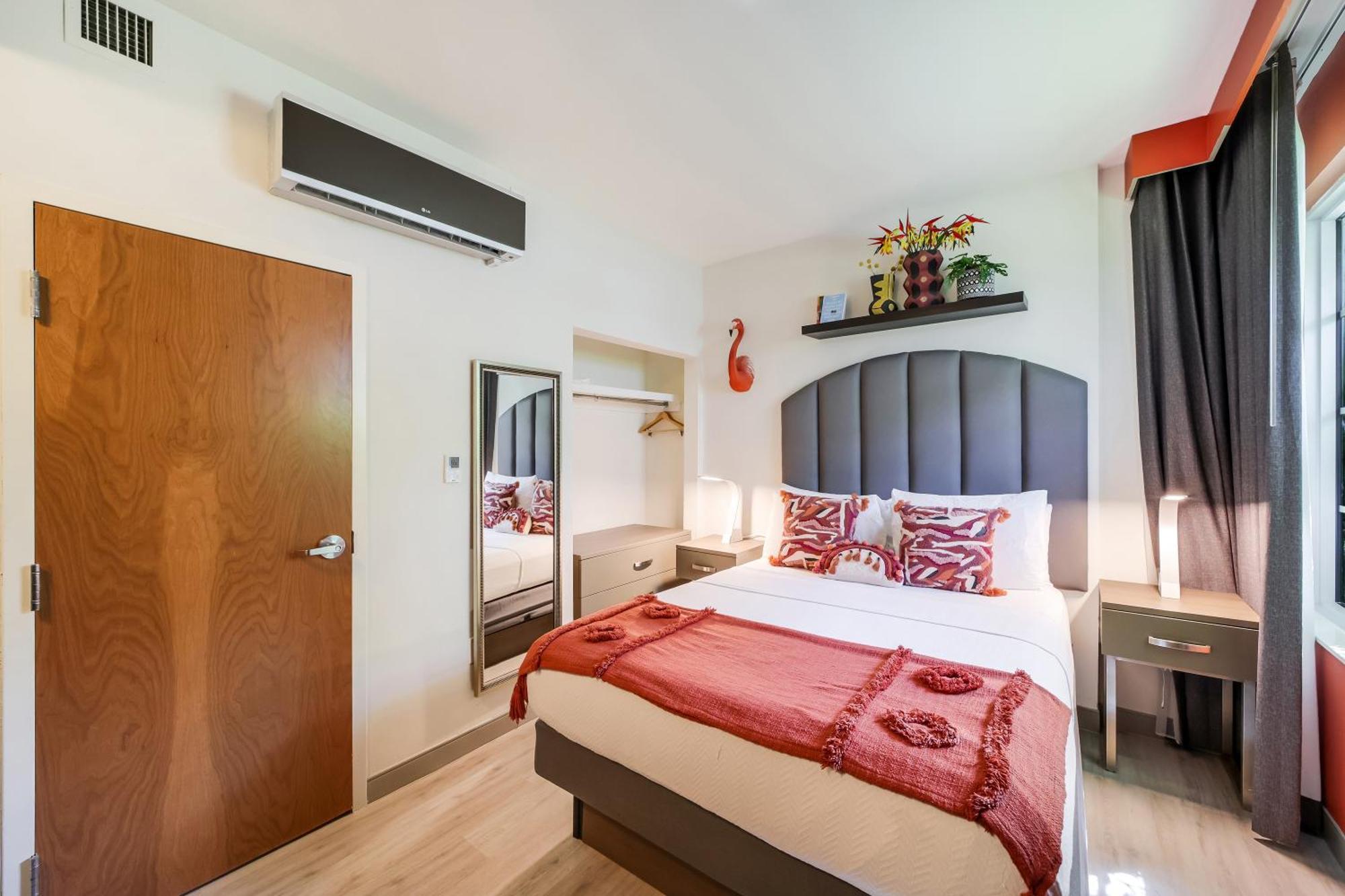 Claremont Hotel Miami Beach Eksteriør bilde
