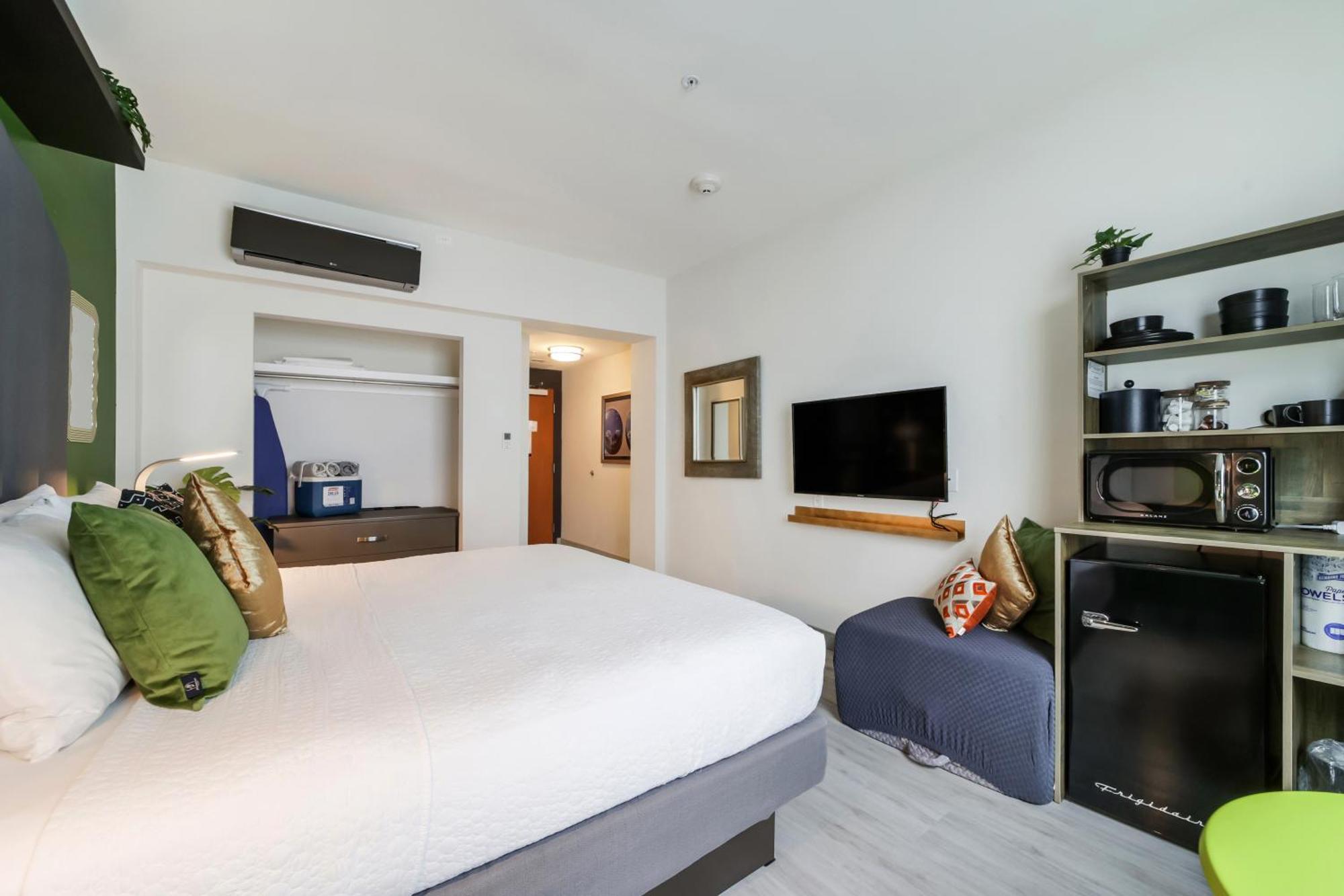 Claremont Hotel Miami Beach Eksteriør bilde